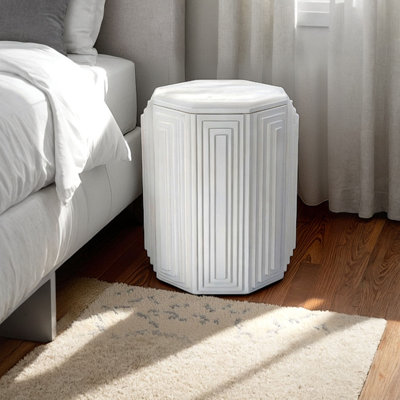 Table d'appoint rustique blanche 22 po x 26 po avec motif géométrique octogonal