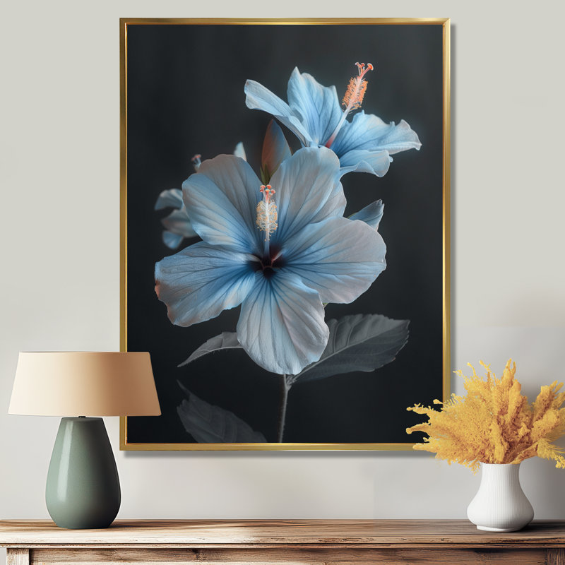 «Blue Crystal Hibiscus Botanical Beauty II - Hibiscus», art mural, H 20 po x l 12 po x P 1 po, Toile avec cadre flottant or