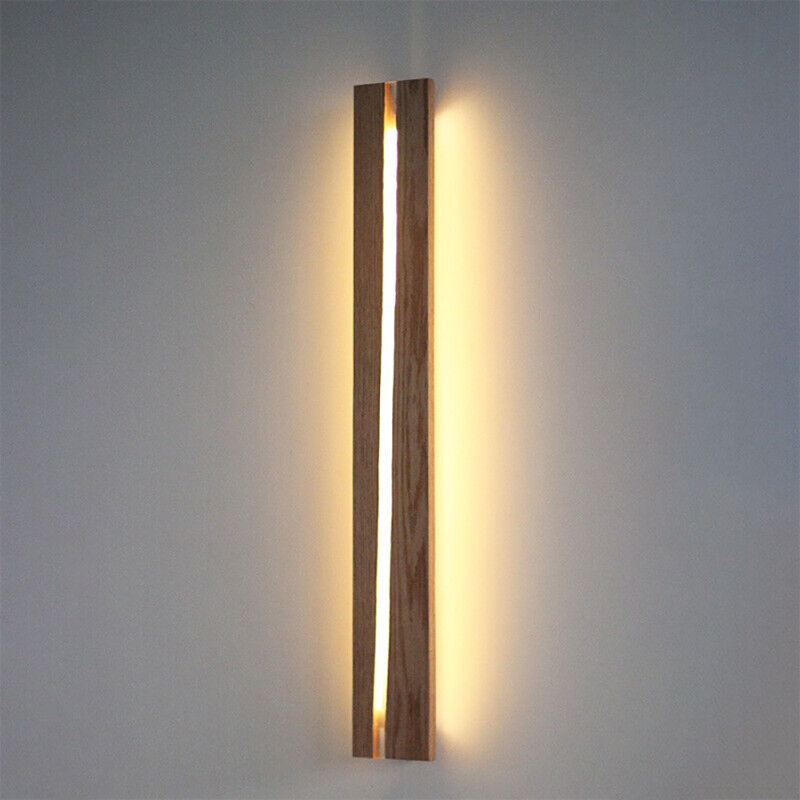 Lampe murale rectangulaire en bois de noyer fissuré 1 lumière, H 18 po x l 5 po x P 2 po
