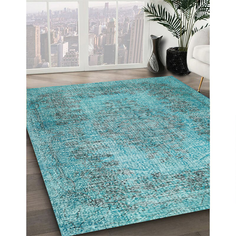 Ajahnae Oriental Indoor Rug, Square 6'