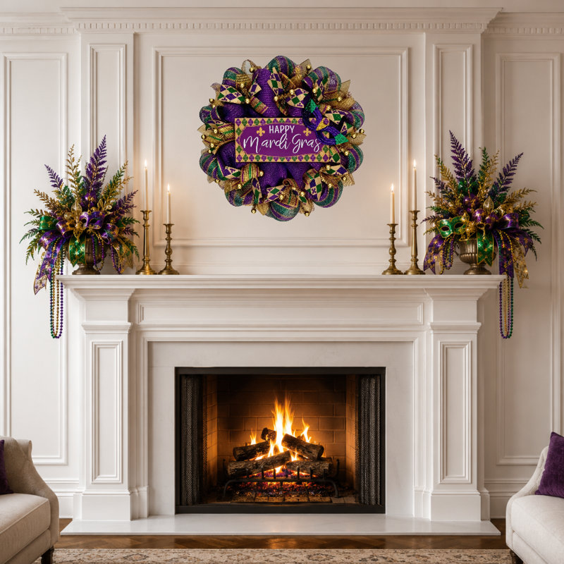 Happy Mardi Gras Wreath