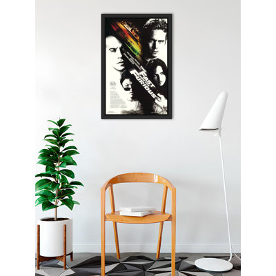 Fast and Furious - Affiche d'art encadrée vintage à une feuille - 23 x 35 po - Cadre en bois avec verre plexi