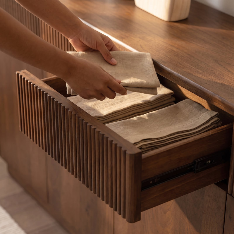 Avelina Sideboard Brown
