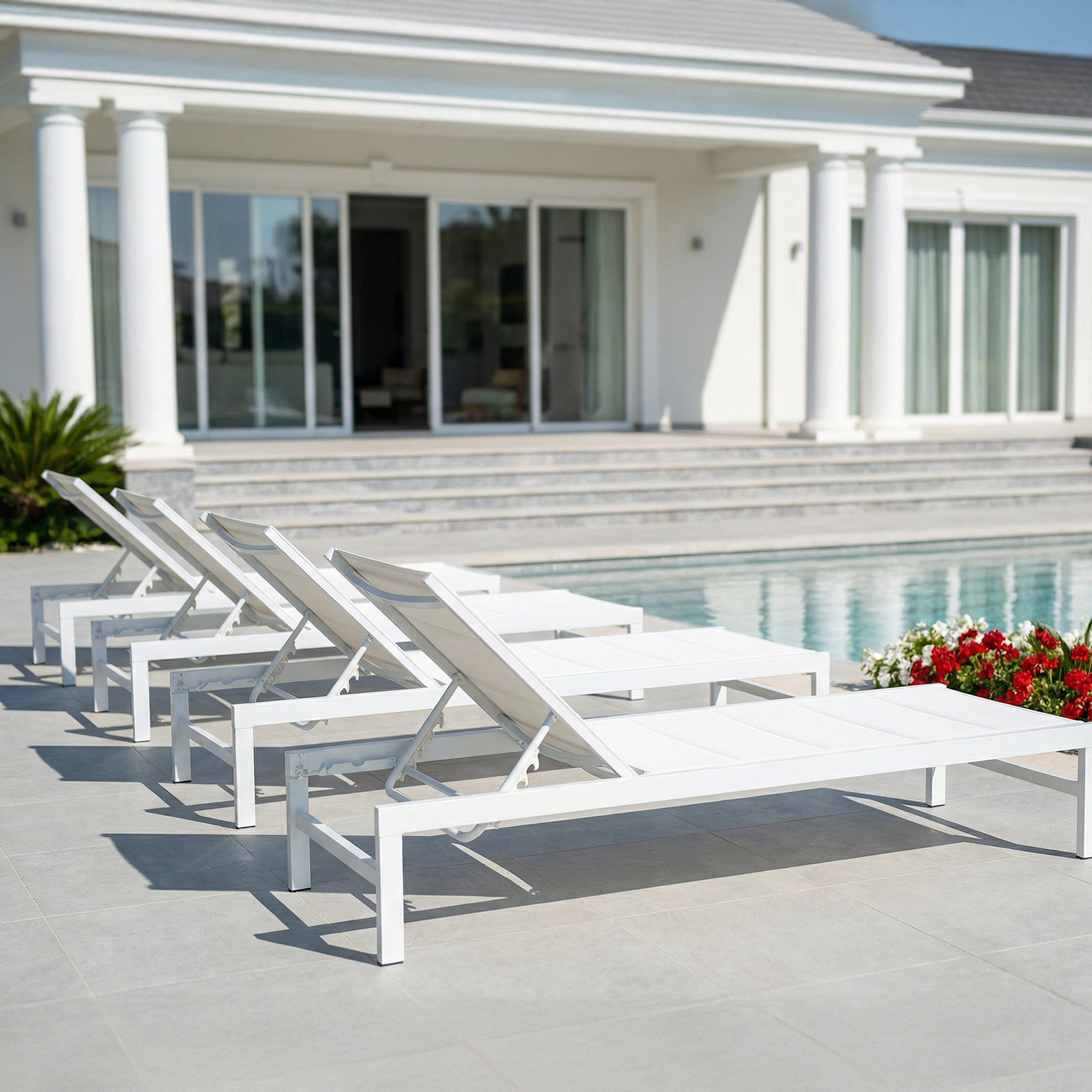 Aluminum Outdoor Chaise Lounge, White