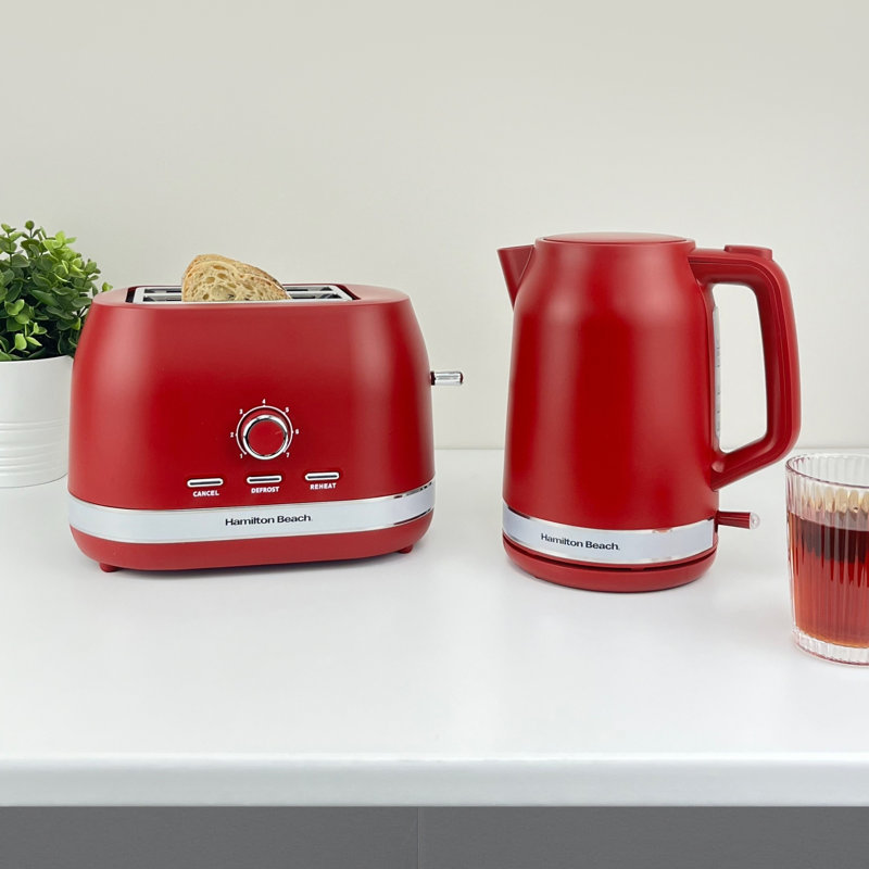 Hamilton Beach Ella Collection 1.7L Kettle and 2 Slice Toaster Set, Red