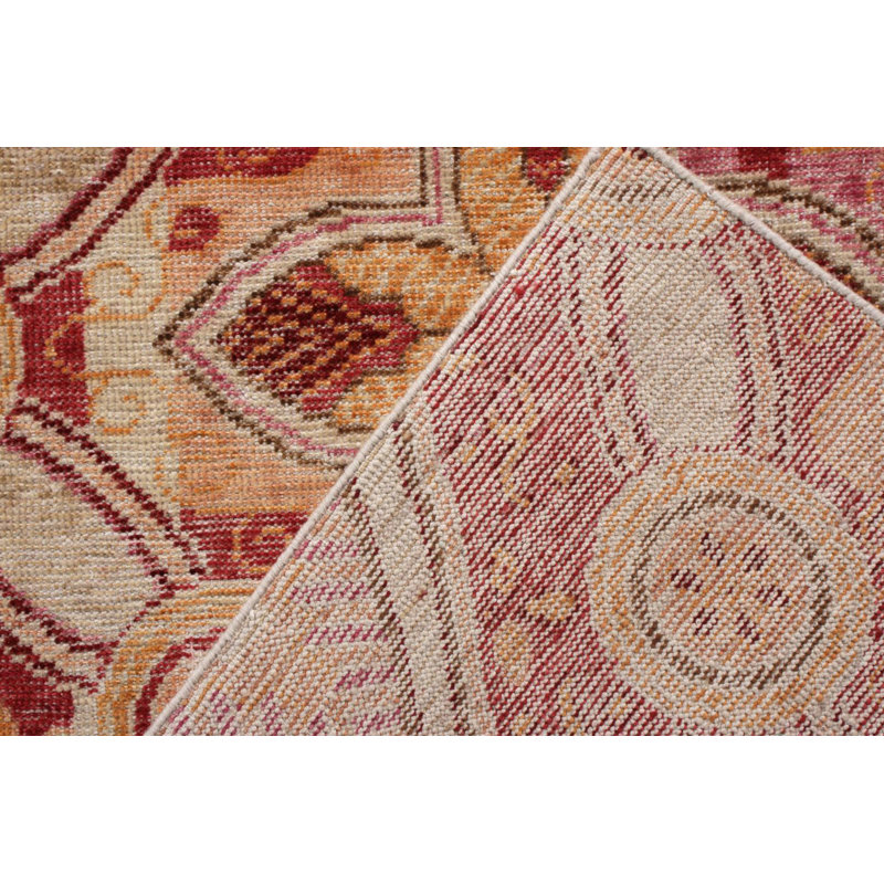 Distressed Homage Hand Knotted Wool Floral Area Rug, Rectangle 5' x 7'