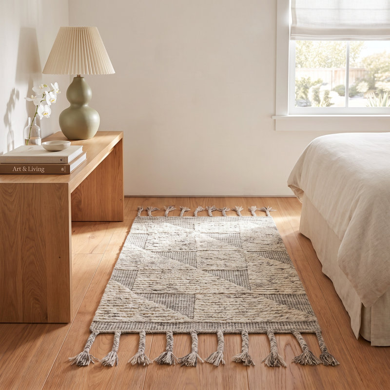 Ro BRown/Ivory Area Rug, Rectangle 2' x 3'