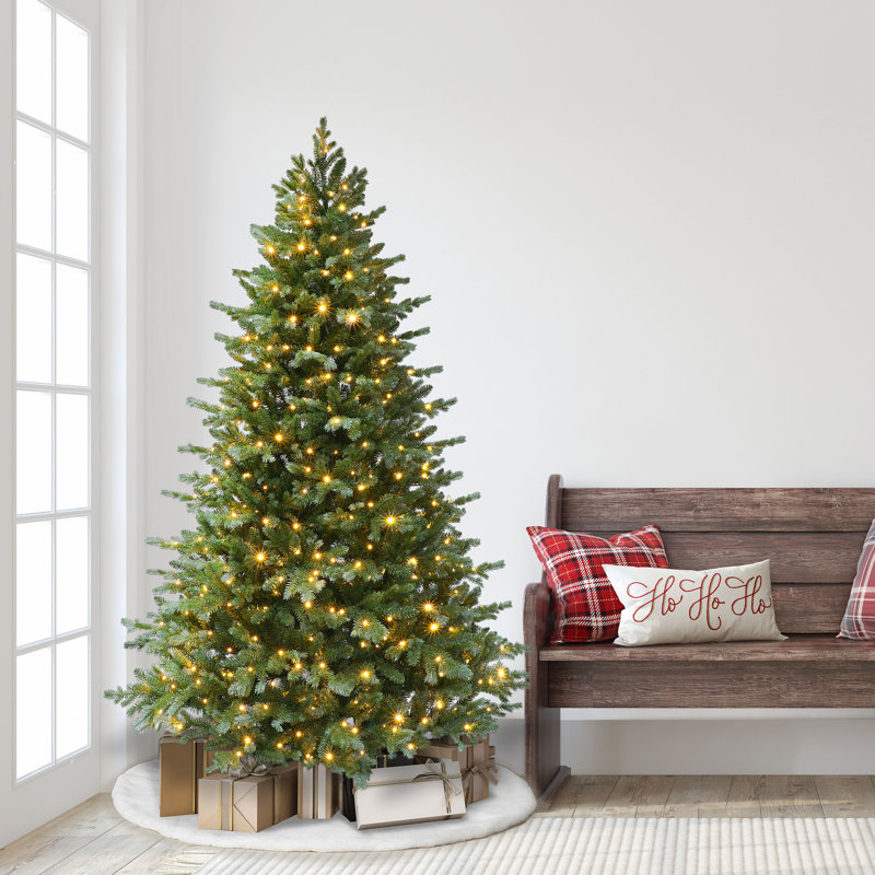 Sapin illuminé de 6,5 pi