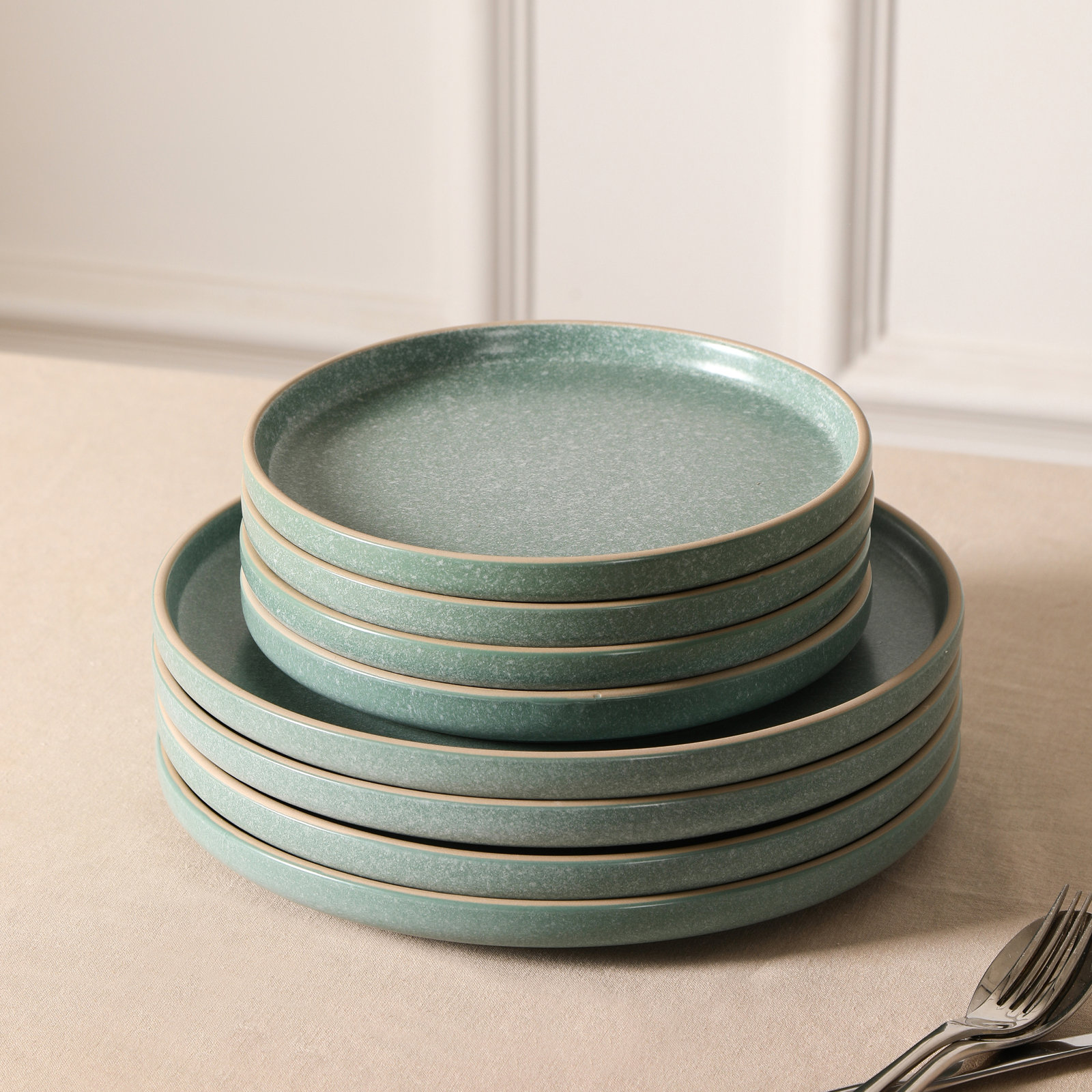 Amber Stoneware Dinnerware Set, Green