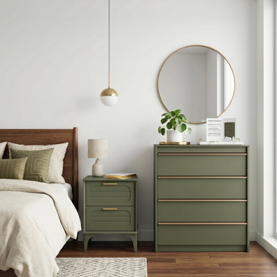 QUEENSLAND Piece Bedroom Set