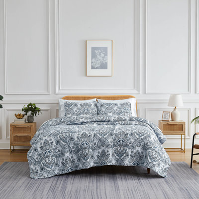 Enchantment Microfiber Quilt Set
