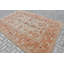 Tapis turc vintage en laine fabriqué à la main idéal pour un décor de salon bohémien avec un design anatolien beige / rose