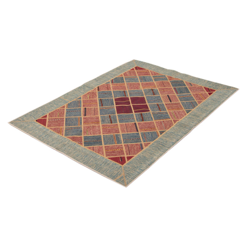 Tapisserie rouge Yama Patchwork 5 pi 7 po x 7 pi 10 po