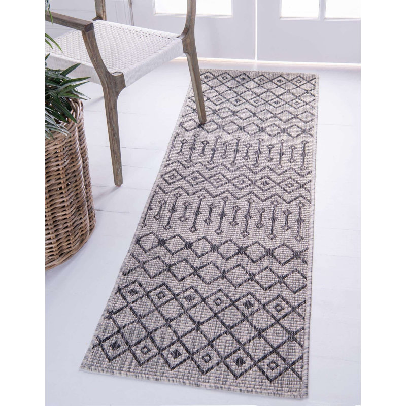 Outdoor Preen Area Rug Char Color, Runner 2' x 6'