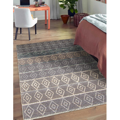 Tapis unique en laine Dejaun 5 pi 2 po x 8 pi 2 po Dejaun