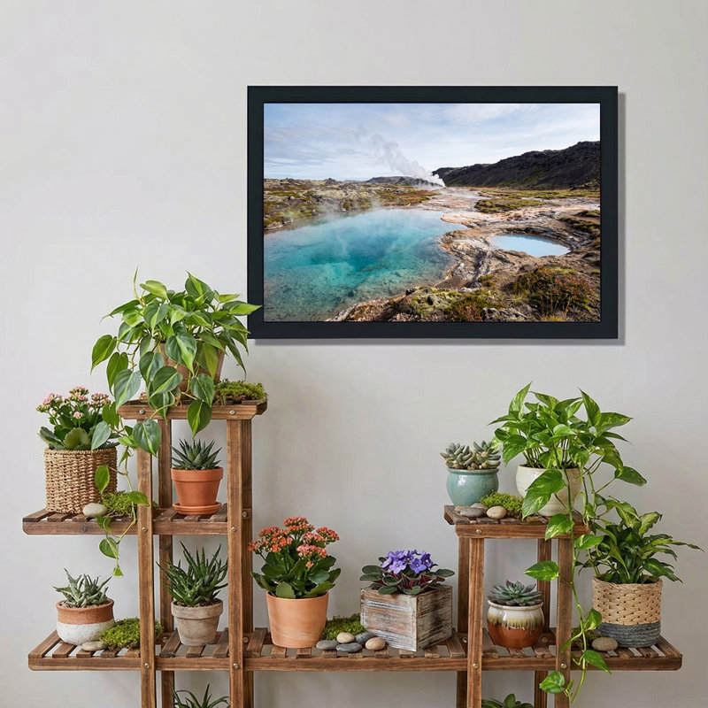 «Turquoise Geotheral Pool and Steam In Rugged Landscape», art mural sur toile, 20"H x 30"W