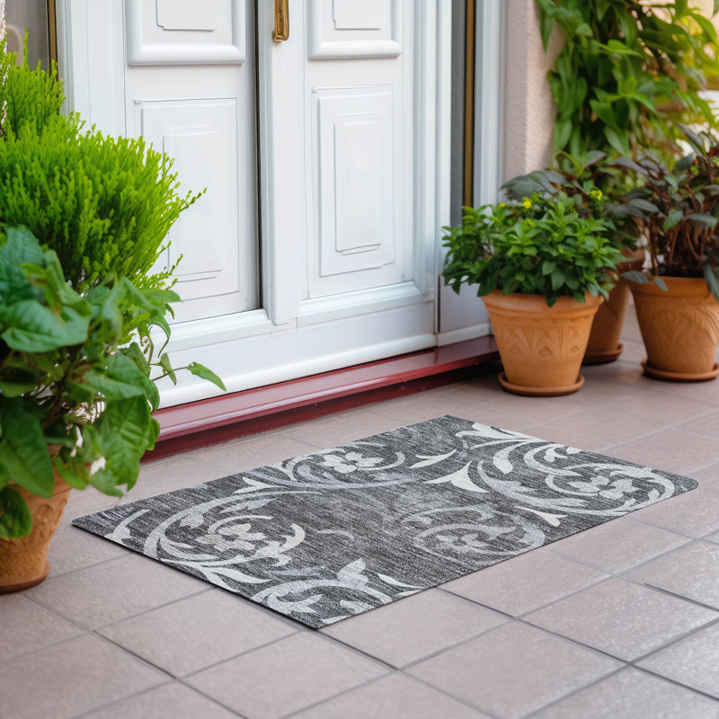 Washable Indoor / Outdoor Rug, Rectangle 1'8" x 2'6"