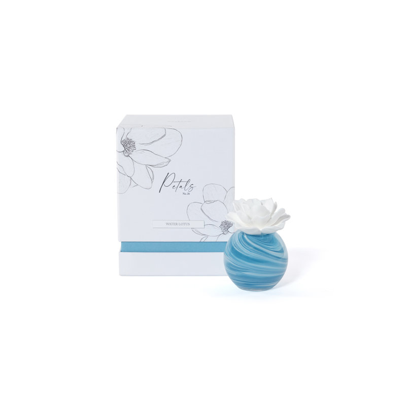 Petals Porcelain Scented Oil Diffuser, 1.69 oz, Water Lotus