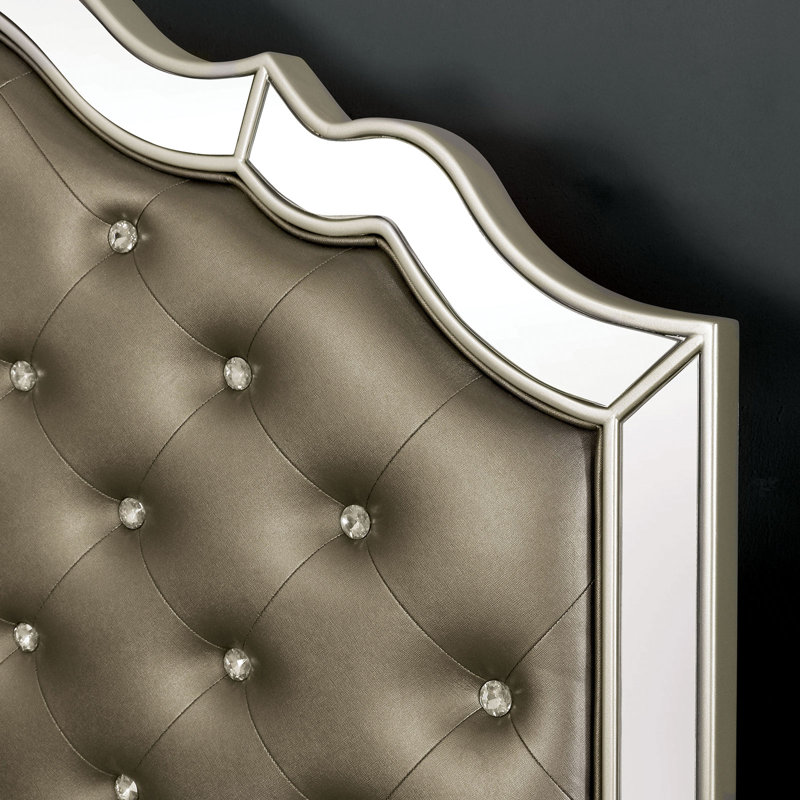 Torpoint Upholstered Standard Bed, California King