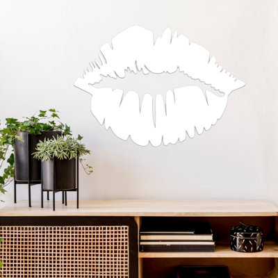 Lips Metal Wall Art - Modern Pop Art Decor - Abstract Lip Silhouette Design Sculpture - Contemporary Wall Hanging - Industrial Metal Art - Bedroom Dressing Room Home Decor - Bold Statement Art Piece