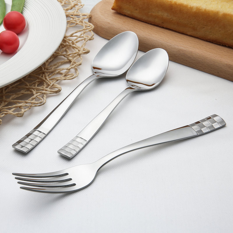 Checkmate Stainless Steel Mirror Polished Flatware Set - Service for 4