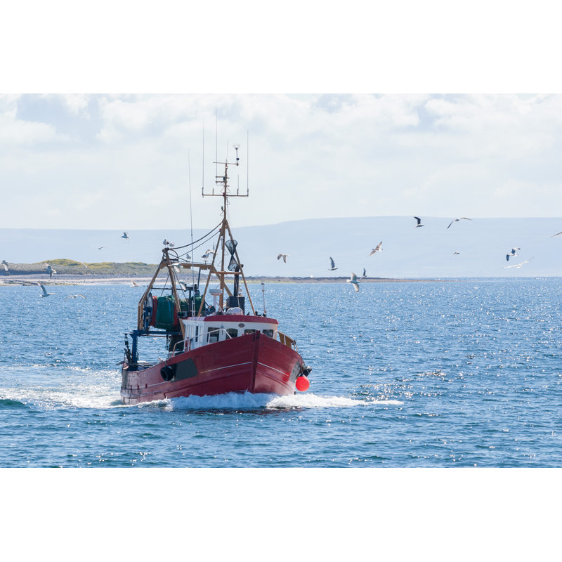 Bateau de pêche de Mikeuk, H 8 po x l 12 po