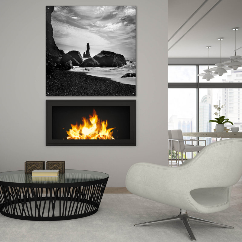 "Islande Vik Rocks" par Nina Paponcek, H 36 po x l 36 po x P 0,2 po