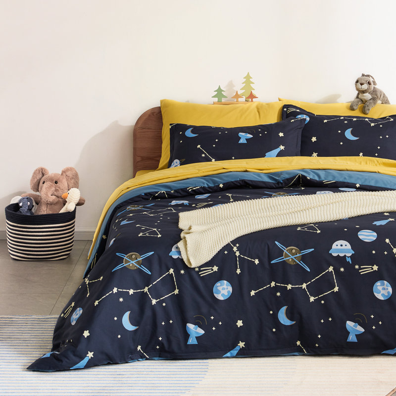 Kids Galaxy Reversible Duvet Cover Set, Twin Duvet Cover + 1 Standard Sham, Navy Blue/Yellow