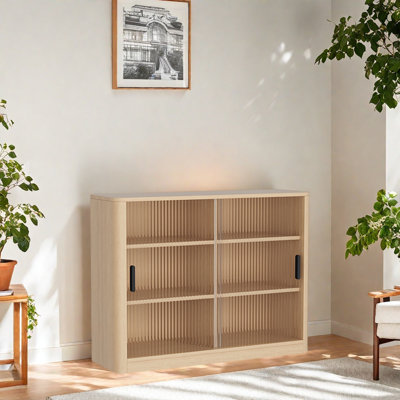 Classic and high-quality bookcase