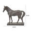 Statue de cheval debout Luecille