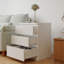 Table de chevet blanche 19,7 pouces avec 3 tiroirs, table d'appoint avec poignées sans poignée, plateau supérieur épaissi, petite table de chevet avec 3 tiroirs pour la chambre à coucher et le salon