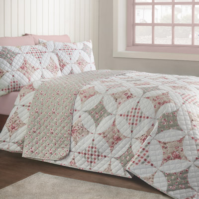 Pinsonic Patchwork Quilted 220x230cm Bedspread