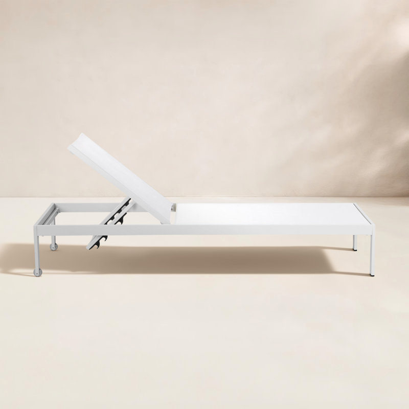 Chaise longue simple inclinable 76 po Aynura, Blanc