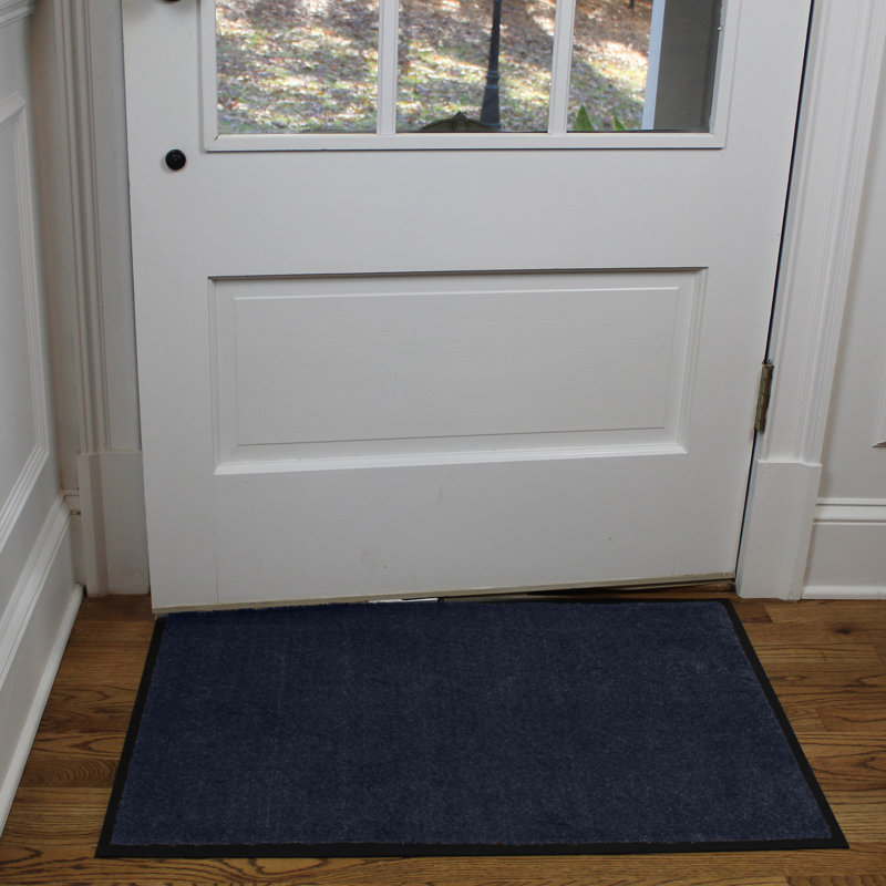 Paillasson Lessard, Bleu marine plus profond