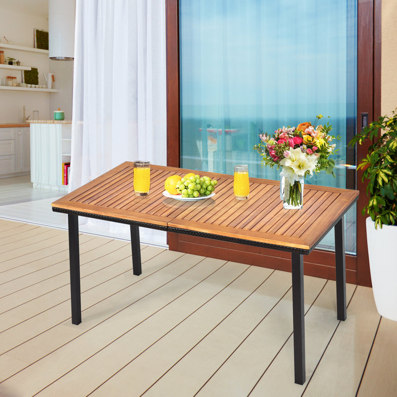 Table de salle à manger d'extérieur en acacia Patiojoy avec surface en bois à lattes de 2 po