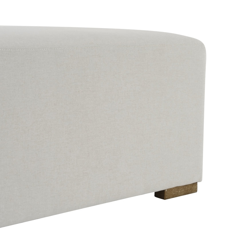 Repose-pieds long polyvalent et pratique, idéal pour plusieurs espaces de vie et diverses activités quotidiennes