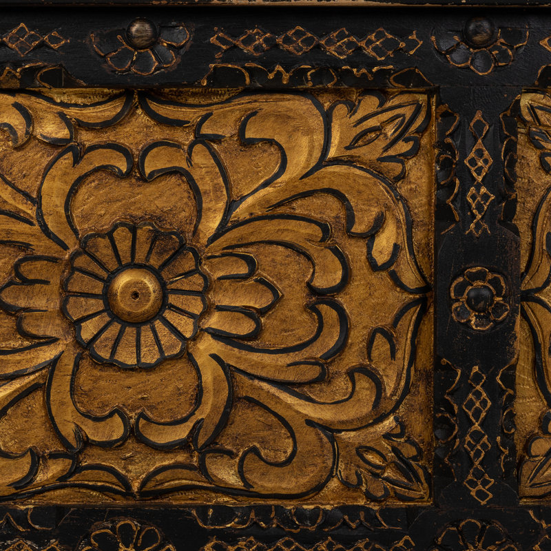 Arlowe Blanket Chest