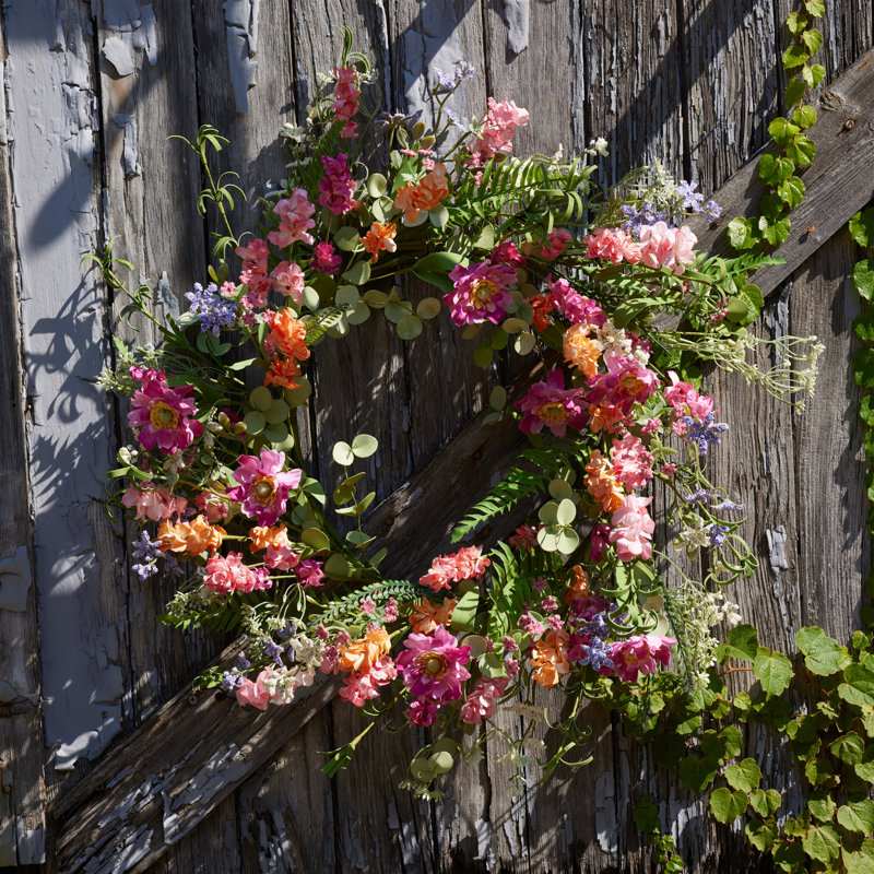 Couronne florale et feuillage mixte P 20 po