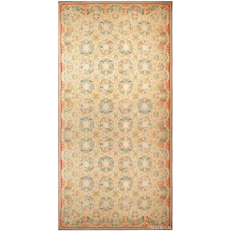 Tapis antique roux Bessarabian