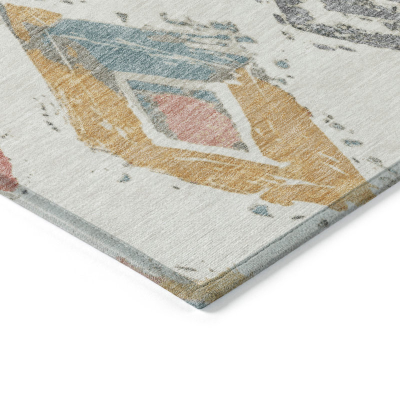 Ivory Diamond Pattern Machine Washable Synthetic Rug, 3' x 5'