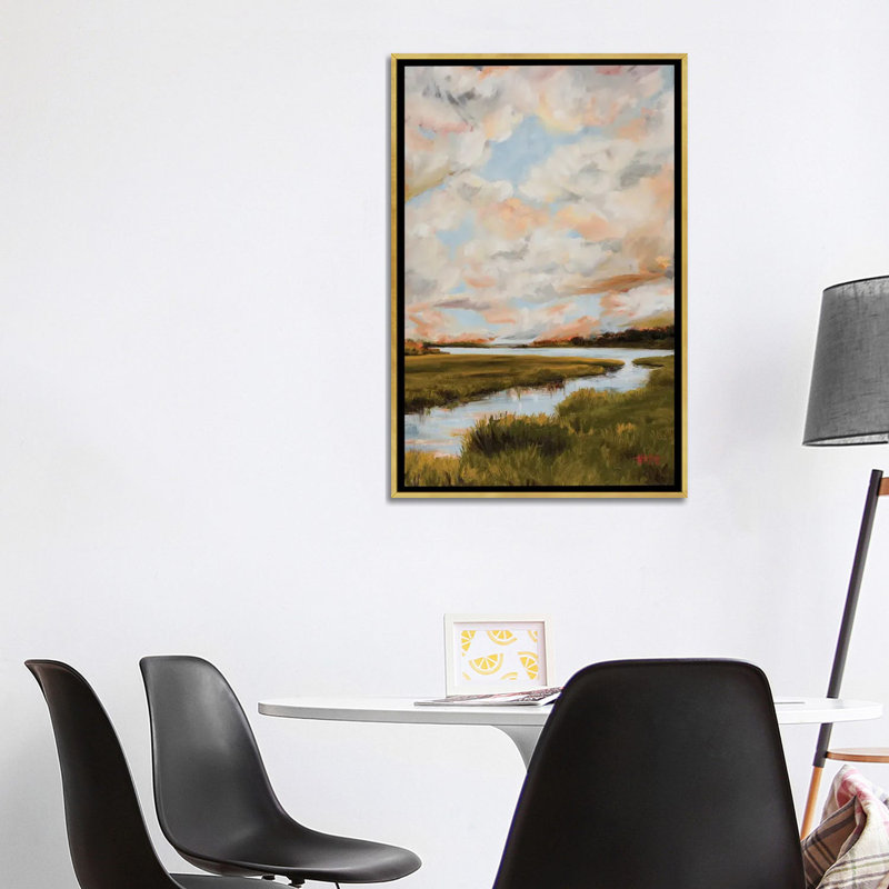 Des nuages chauds au-dessus du marais, Toile avec cadre flottant or, H 40 po x l 26 po x P 1,5 po