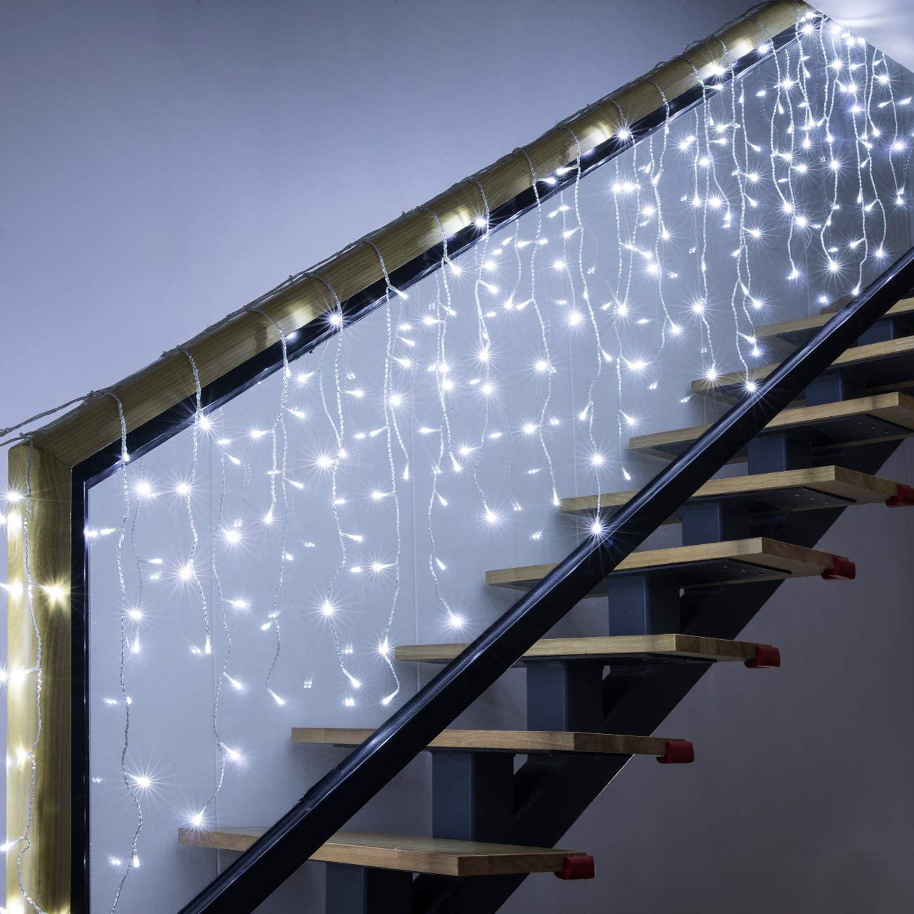 32' LED Icicle Lights, White