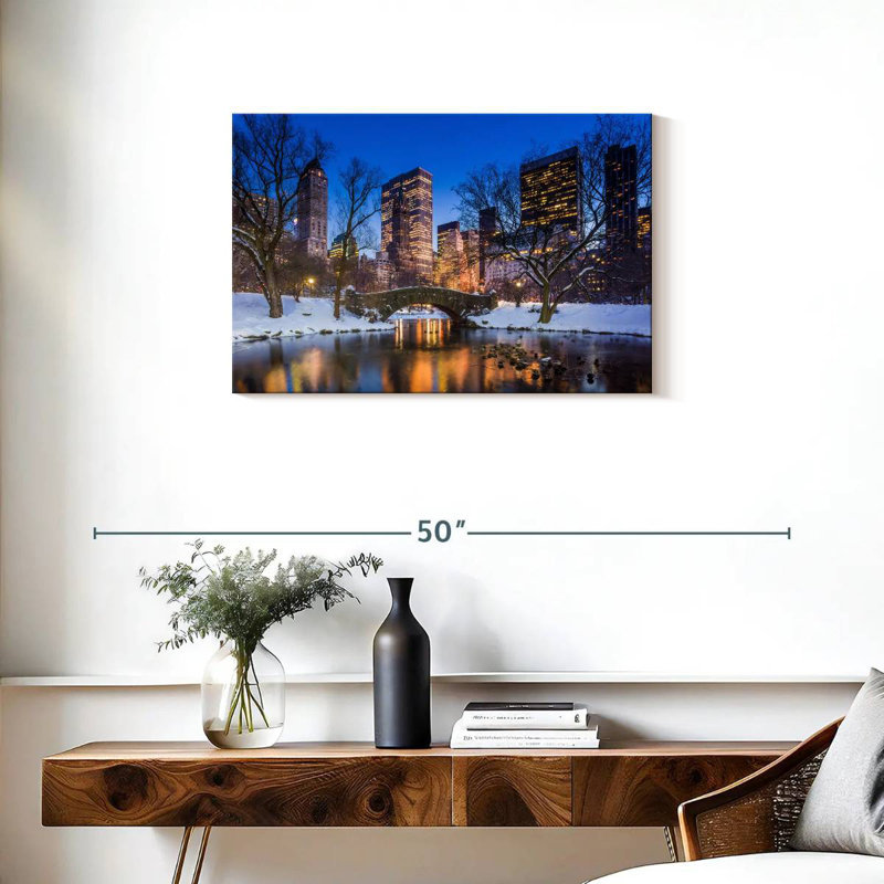 Kavia Winter Gapstow Bridge, 20" H x 30" W