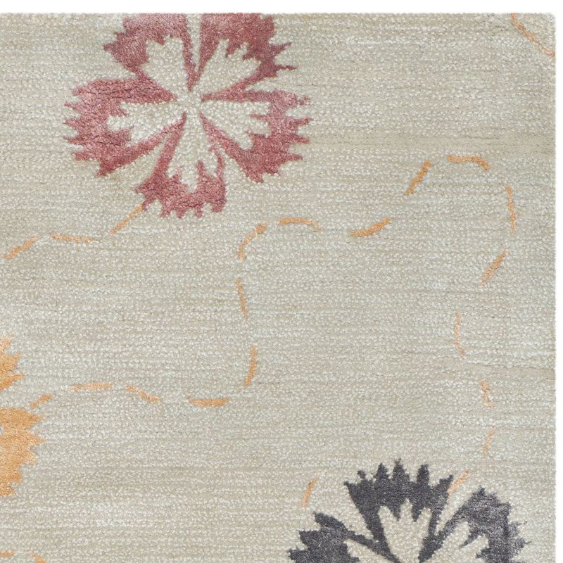 Tapis floral gris perle Coreatha Martha Stewart, Rectangle 8 pi 6 po x 11 pi 6 po
