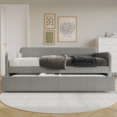 Fusaye Upholstered Daybed