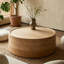 Table basse ronde 31,5 "avec finition grain de bois naturel Rachel