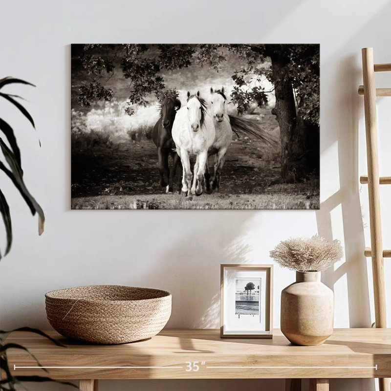 Crowle, trois chevaux sauvages sépia, H 16 po x l 24 po