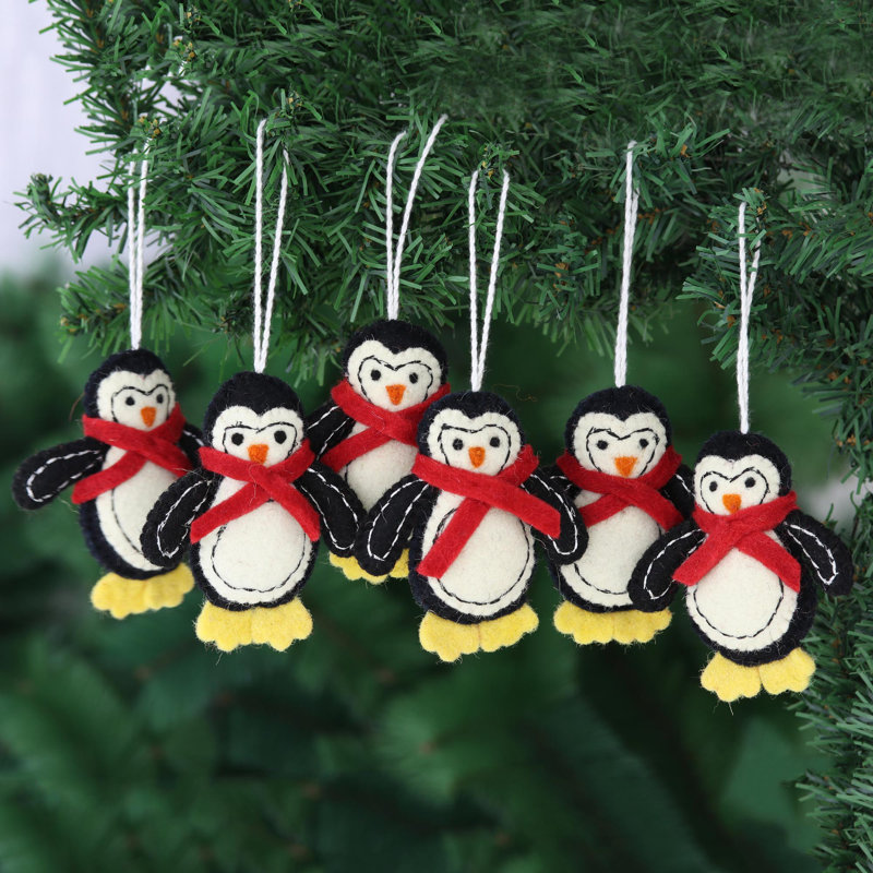 4.3'' Wool Hanging Figurine Ornament
