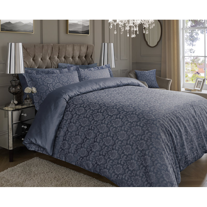 Mercer41 Statler Cotton Blend Damask Duvet Cover Set with Pillowcases, Super King - 2 Standard Pillowcases, Blue