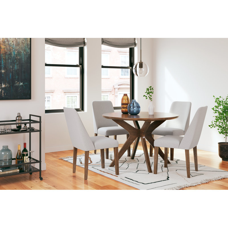 Lyncott Dining Table and 4 Chairs, Gray